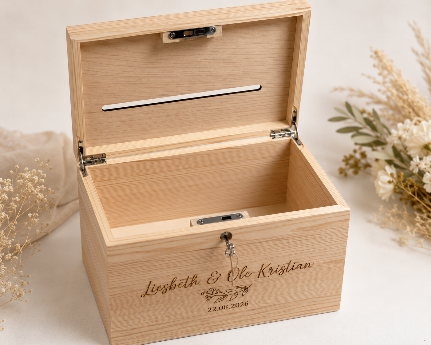 Gepersonaliseerde Enveloppendoos Bruiloft met Sleutel – Houten Kaartenbox met Namen & Datum