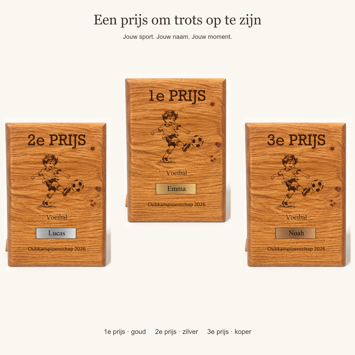 Persoonlijke eikenhouten sportprijzen met gouden, zilveren en koperen naamplaatjes