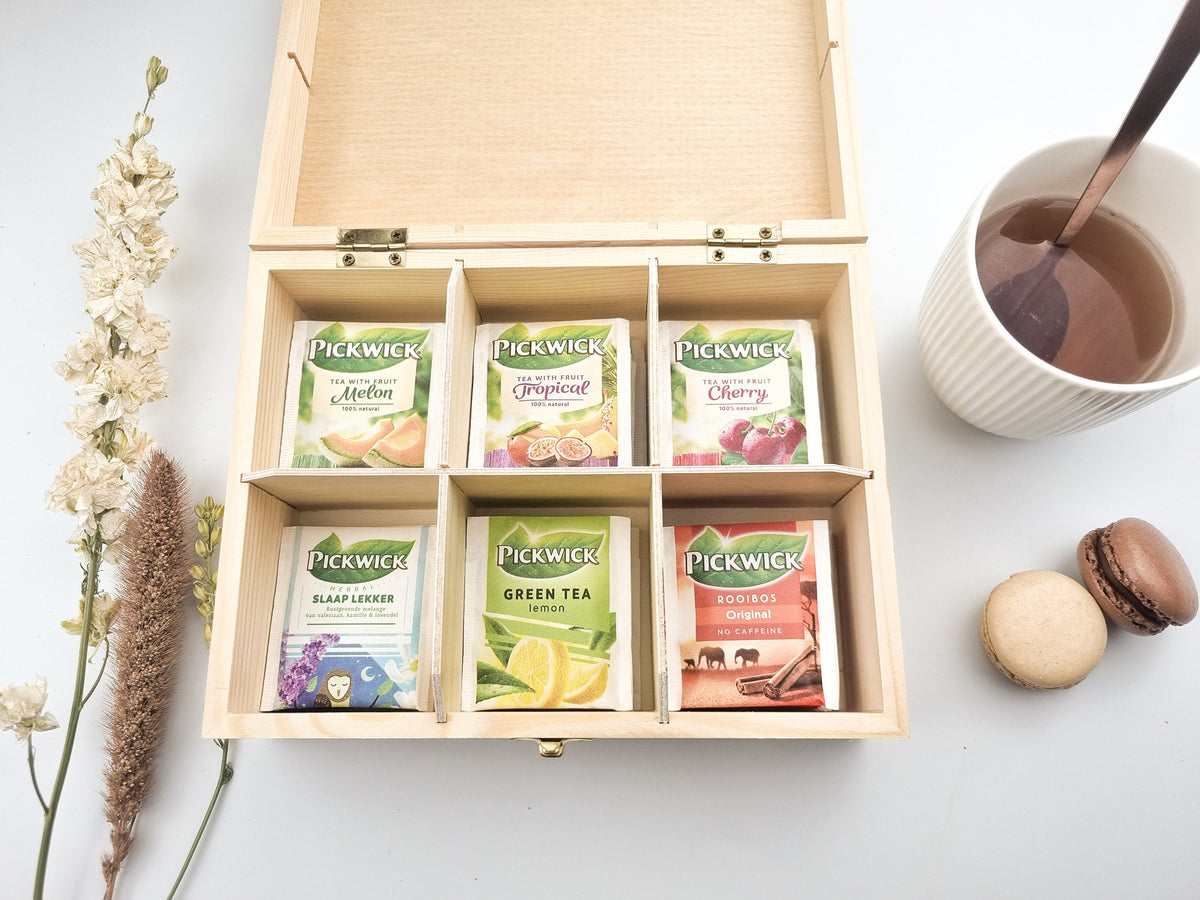 Houten theedoos voor mama met naam en boodschap – uitvoering en ontwerpvoorbeeld 2