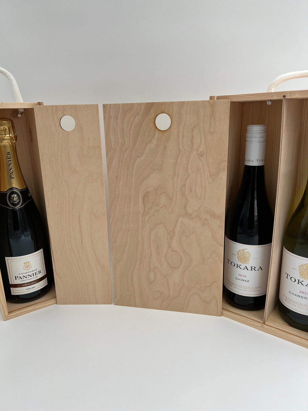 Houten wijnkist met persoonlijke verjaardagsgravure – productfoto 3